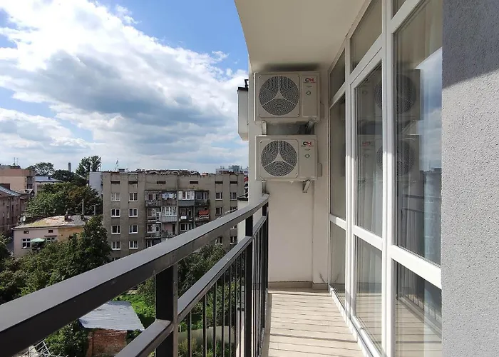 новобудова великобританія вул шевченка 27 *