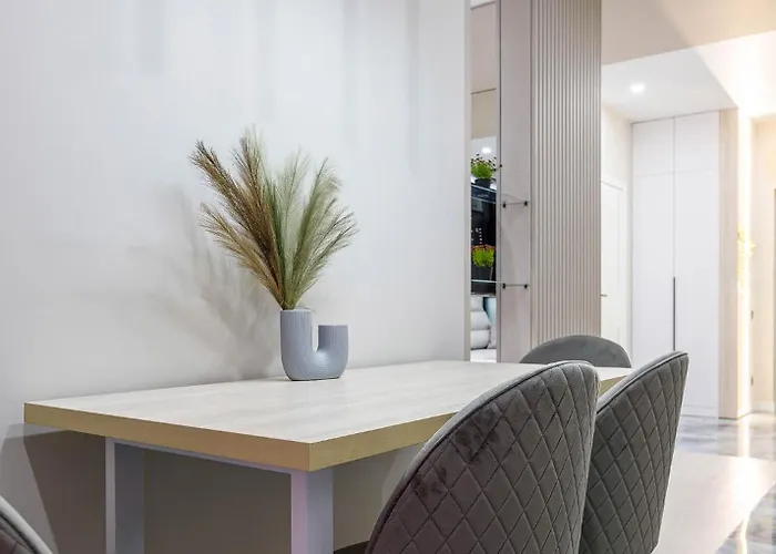 Apartamento новобудова великобританія вул шевченка 27 *